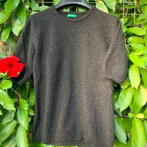 Short sleeve grey wool sweater S